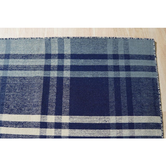 Textile 8x10 Sophisticated Elegant Blue Large Scale Plaid Geometric Flatweave Wool Rug For Sale - Image 7 of 9