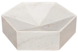 Example of Noir Trays