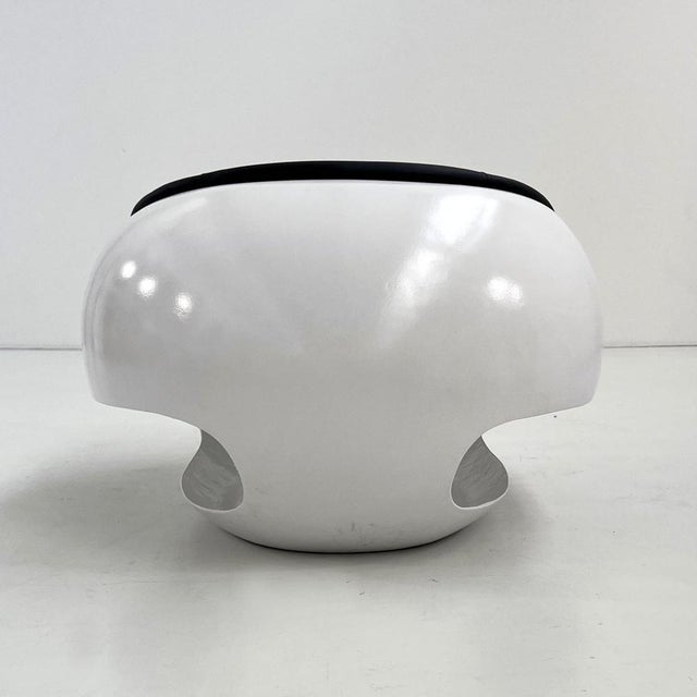 Fiberglass Pod Lounge Chair by Mario Sabot, 1960s For Sale - Image 6 of 10