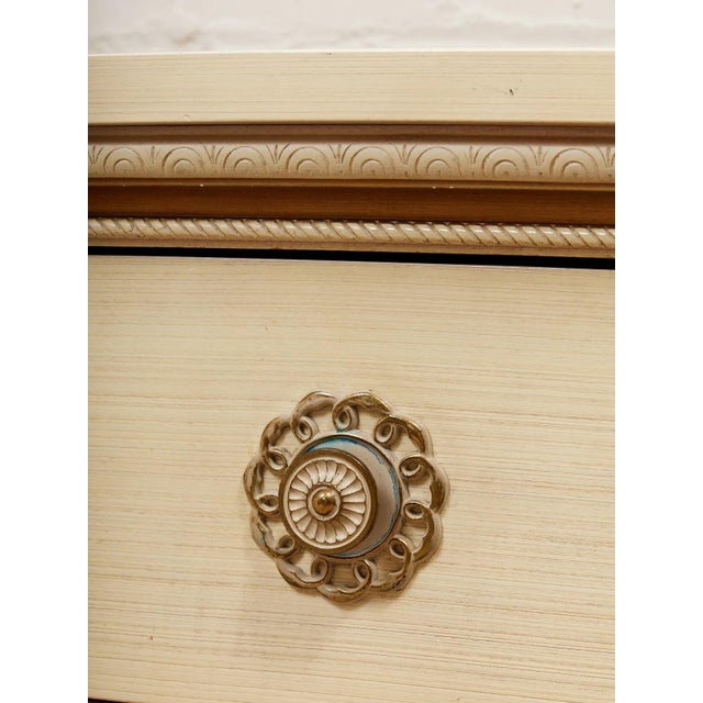 Antique White Mid 20th Century Double Drawer Flower Drawer Pull Table For Sale - Image 8 of 12