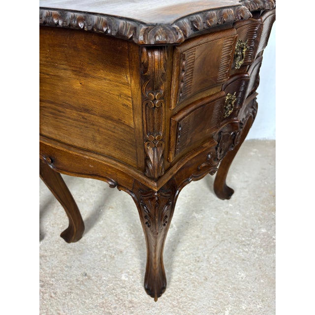 Pair of Spanish Carved Louis XV Style Bedside Tables in Oak, 20th Century For Sale - Image 6 of 16