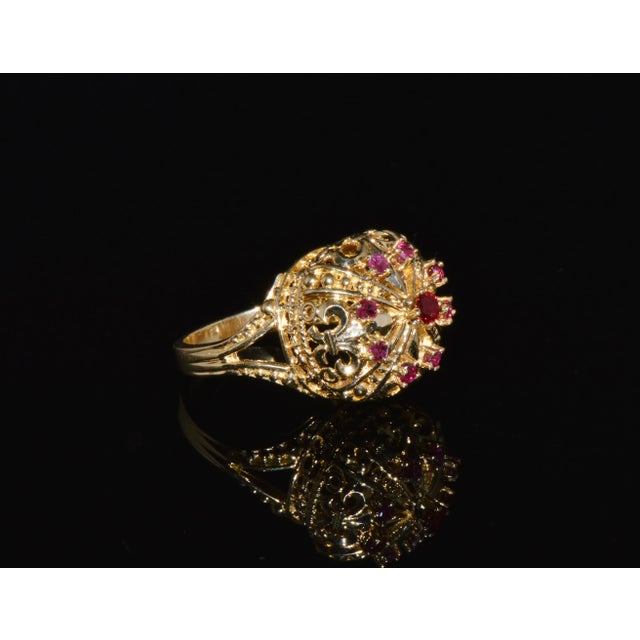 Metal Vintage Franklin Mint Natural Ruby 18k 750 Solid Gold Etruscan Crown Dome Ring, Size 5.75 For Sale - Image 7 of 14