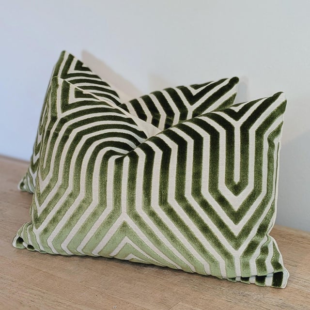 Schumacher Schumacher Vanderbilt Velvet Lumbars in Lettuce Green For Sale - Image 4 of 6