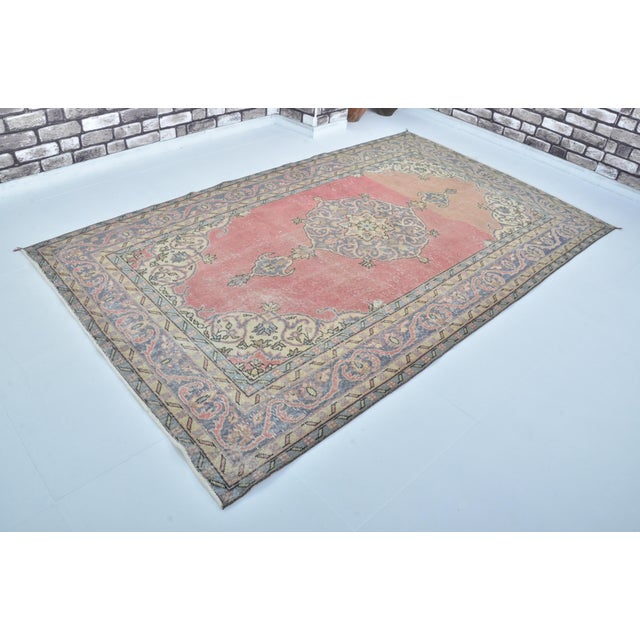 Textile 1950s Oushak Oversize Anatolian Floor Rug For Sale - Image 7 of 9