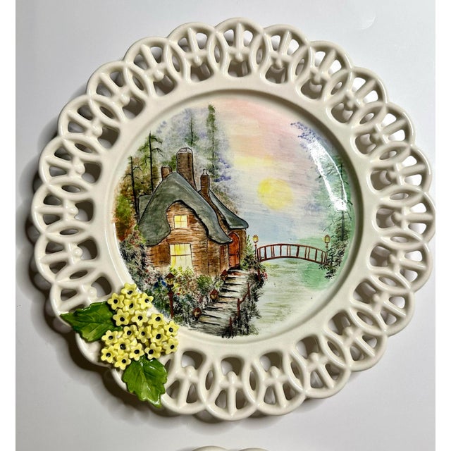 Late 20th Century English Traditional Cottage Hand Painted Decorative Plates, Set of 4 For Sale - Image 5 of 12