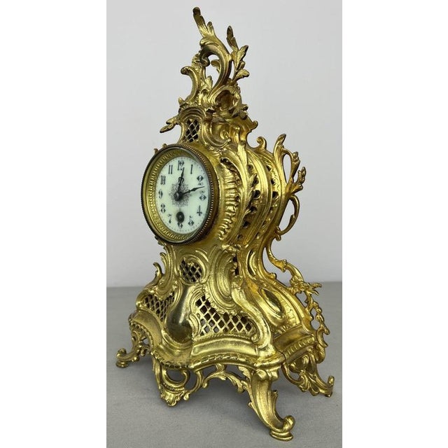 French Ornate Brass Mantel Clock with Key For Sale - Image 3 of 16