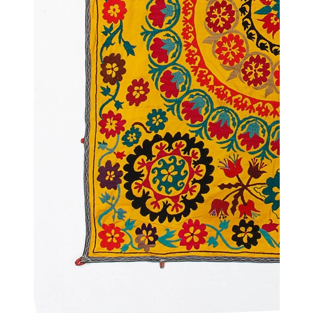 1970s 4.5x6 Ft Asian Suzani Textile. Embroidered Cotton & Silk Bed Cover, Wall Hanging For Sale - Image 5 of 6