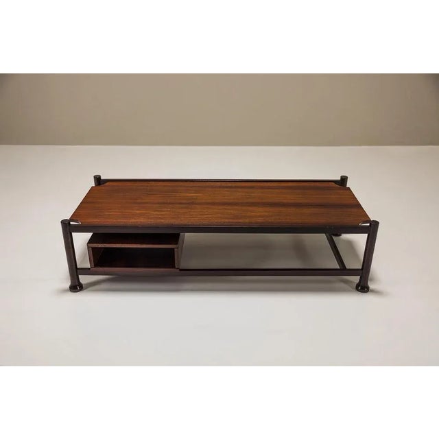 Rectangular Coffee Table Veneered in Rosewood, Italy, 1960s For Sale - Image 4 of 9