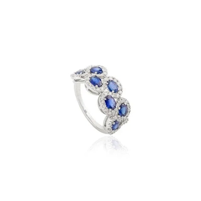 Gorgeous 1.59 Carats Blue Sapphire and Diamond Engagement Ring Size 6.5 For Sale - Image 4 of 11