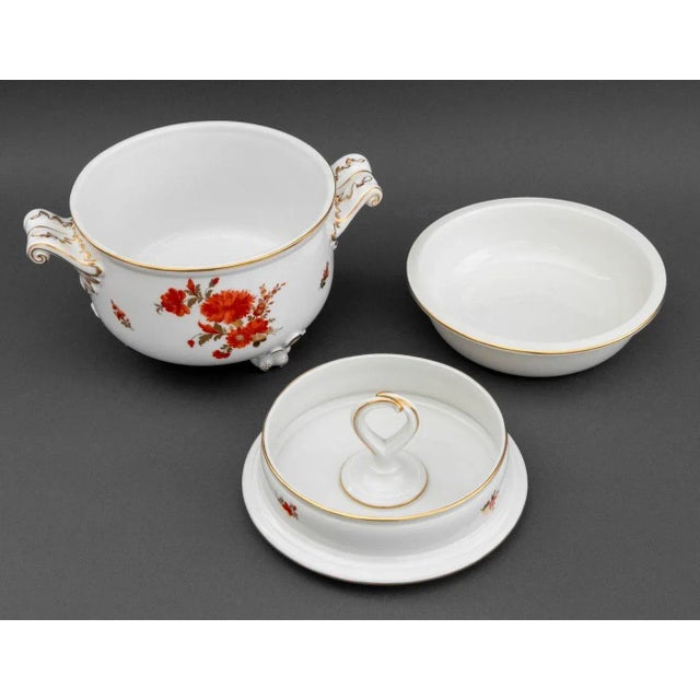 Modern Nymphenburg Porcelain Partial Dinner Service, 25 For Sale - Image 3 of 17