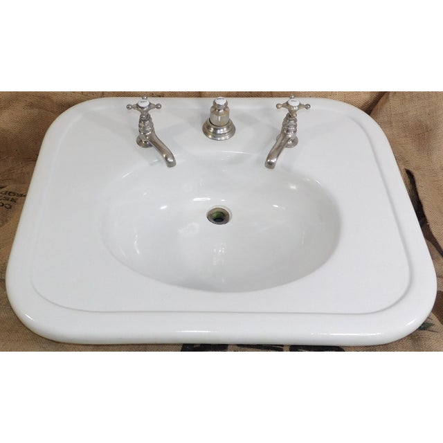 This sink was produced 118 years ago, but has very few blemishes to show for its age. Every surface, including the basin,...