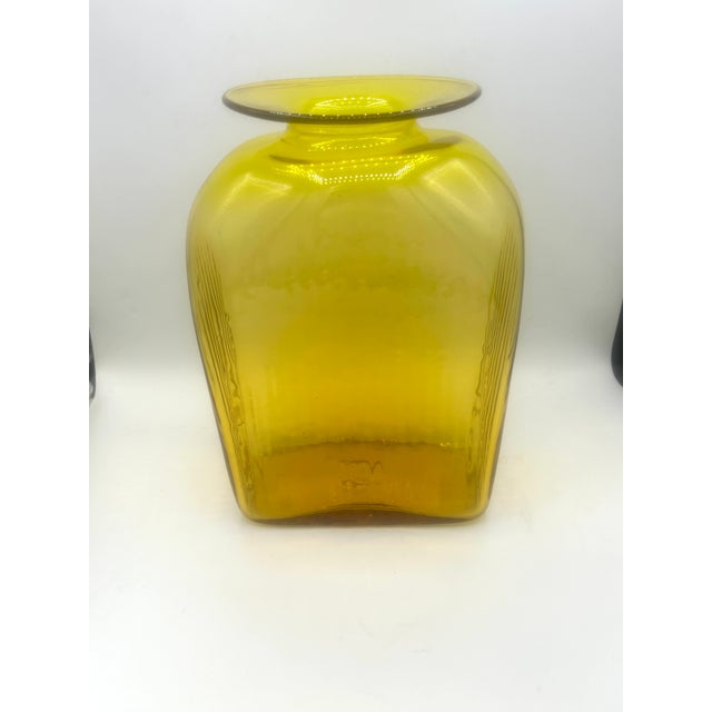 Mid-Century Modern 1964 Joel Myers for Blenko 6420 Vase in Jonquil Yellow For Sale - Image 3 of 11