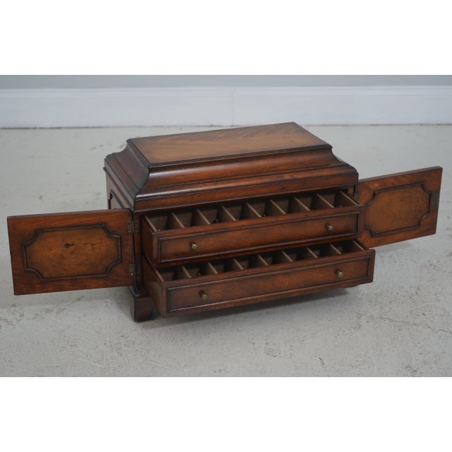 Traditional 1980s Maitland-Smith Mahogany Storage Box With Asian Inspired Chess Pieces For Sale - Image 3 of 16