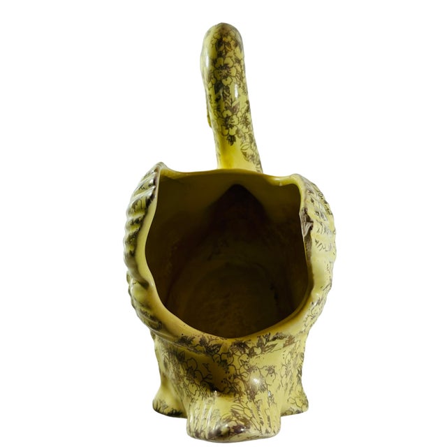 Beautiful Pioneer Pottery Company USA Swan Planter in Yellow with a 22 kt gold floral design Measurements are 9" x 6" x 4...