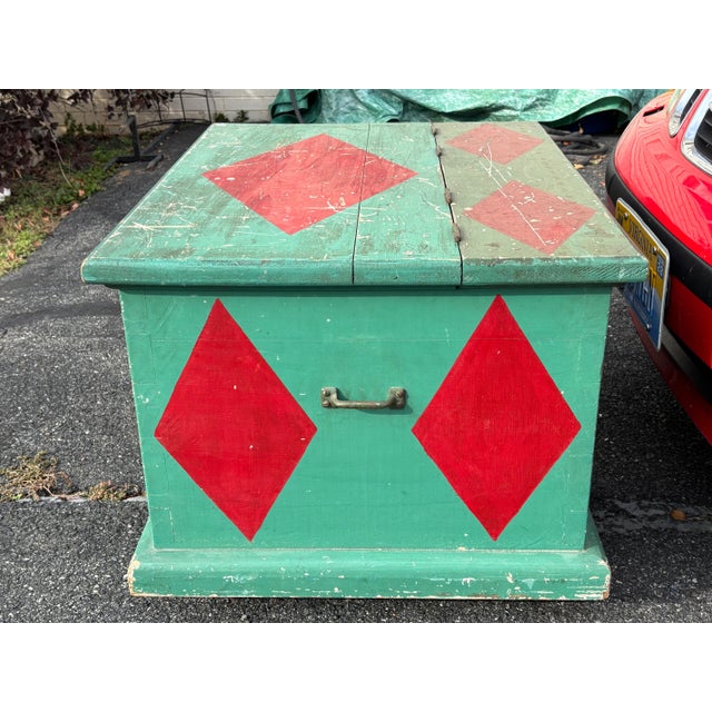 Diamond Chest - Charming and Original 19th Century Artisan Painted Chest For Sale - Image 4 of 9