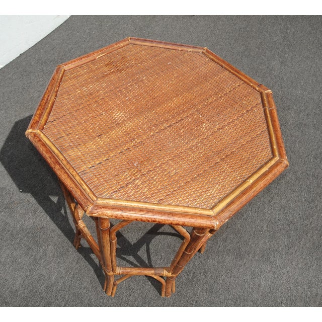 Vintage French Country Brown Bamboo Rattan Side Table ~ End Table For Sale - Image 4 of 10