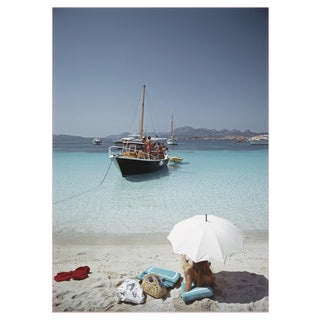 Slim Aarons, Waiting in the Shade, Estate Stamped Photographic Print For Sale