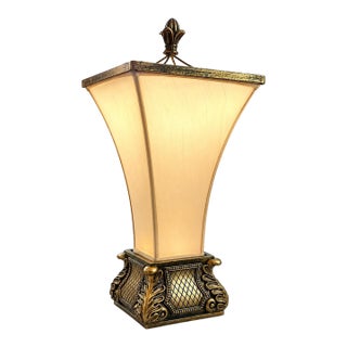 Vintage Hollywood Regency Ornate Gold-Tone Table Lamp With Square Fabric Shade For Sale