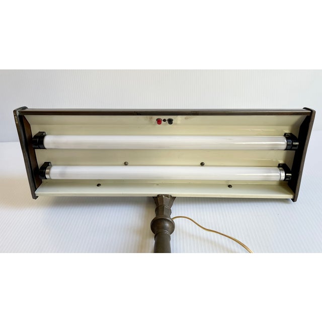 Metal Mid 20th Century Art Deco Brass Library Bankers Desk Lamp For Sale - Image 7 of 12