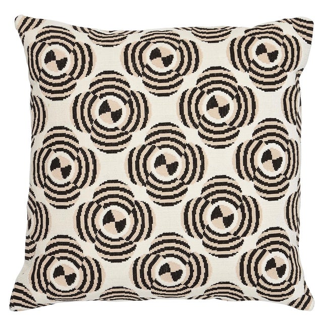 2020s Schumacher x Johnson Hartig Le Moderne Cut Velvet Pillow 20" x 20" in Neutral For Sale - Image 5 of 5