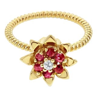 Tall Ruby Tulip Ring 14k Yellow Gold, Size 8 For Sale