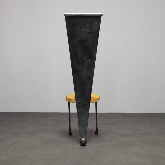 Postmodern Sculptural Chair, Italy, 1980s For Sale - Image 4 of 12
