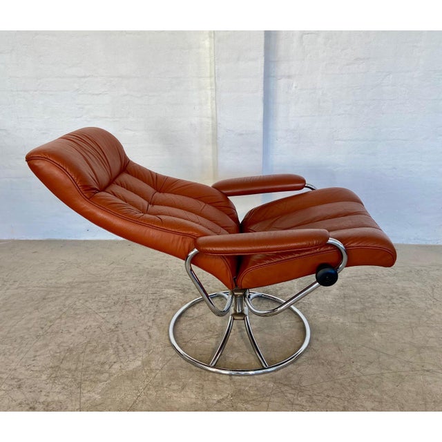 Vintage Cognac Leather Ekornes Stressless Reclining Lounge Chair & Stool 1960,s For Sale - Image 10 of 18