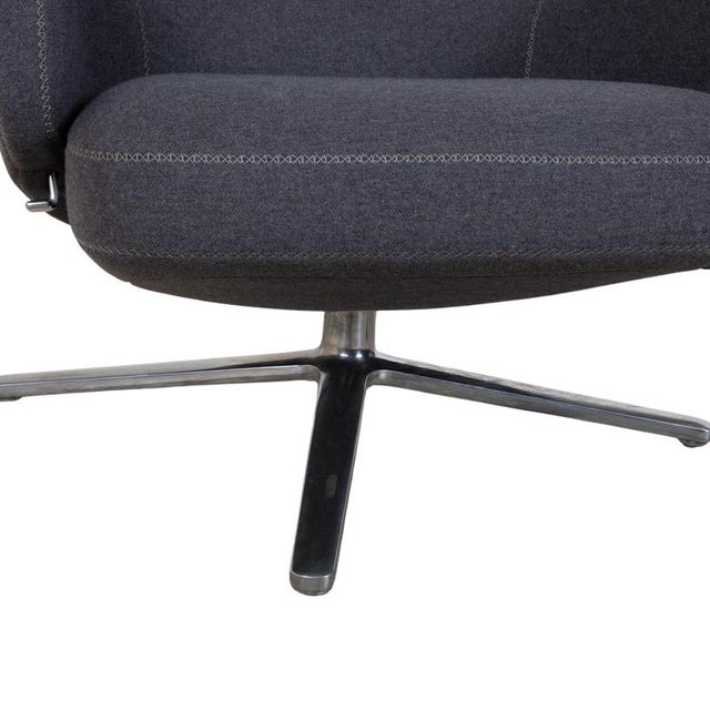 Set of Grand Repos Lounge Chair and Ottoman in Grey Fabric by Antonio Citterio for Vitra For Sale - Image 11 of 18