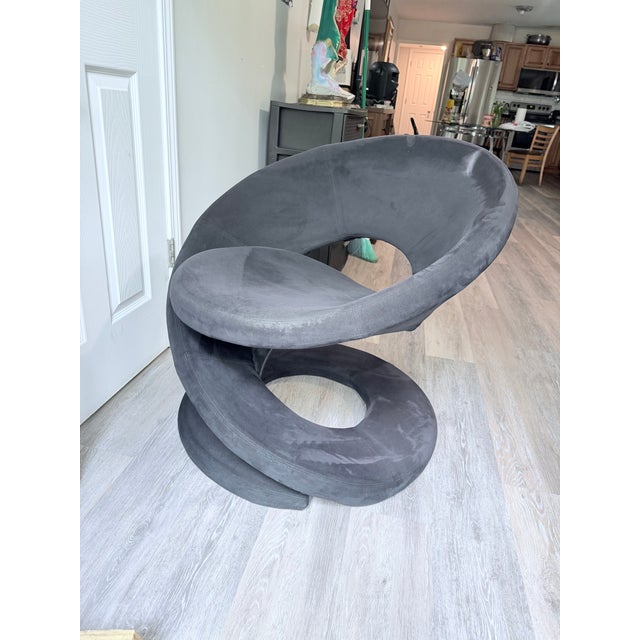 Postmodern Fully Authenticated 1980s Postmodern Jaymar Spiral Ribbon Chair For Sale - Image 3 of 12