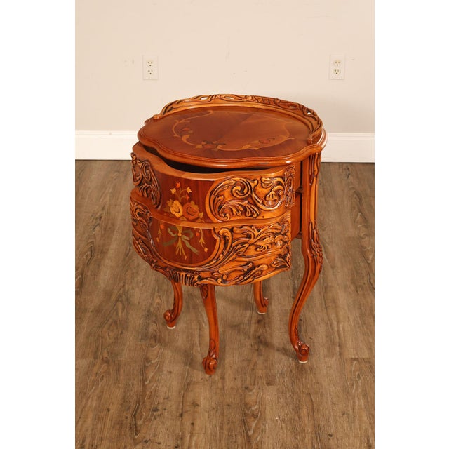 French French Louis XV Style Marquetry Inlaid Nightstand For Sale - Image 3 of 18