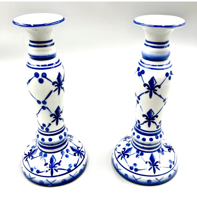 Blue Vintage French Fleur-De-Lis Blue & White Porcelain Candlesticks - A Pair For Sale - Image 8 of 8