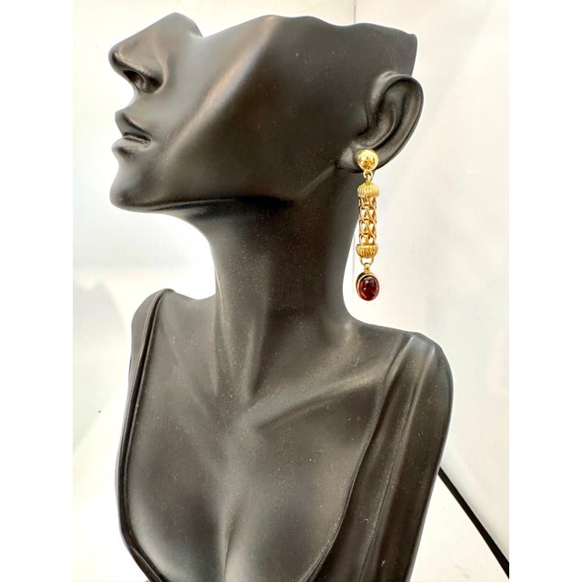 Natural Amethyst & Garnet Simple Hanging / Dangling Earring in 14 Kt Yellow Gold For Sale - Image 10 of 18