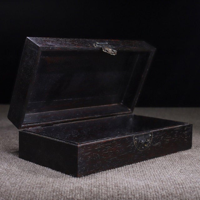 Traditional Vintage Zitan Wood Box With Mother-of-Pearl Bird & Pomegranate Inlay For Sale - Image 3 of 9