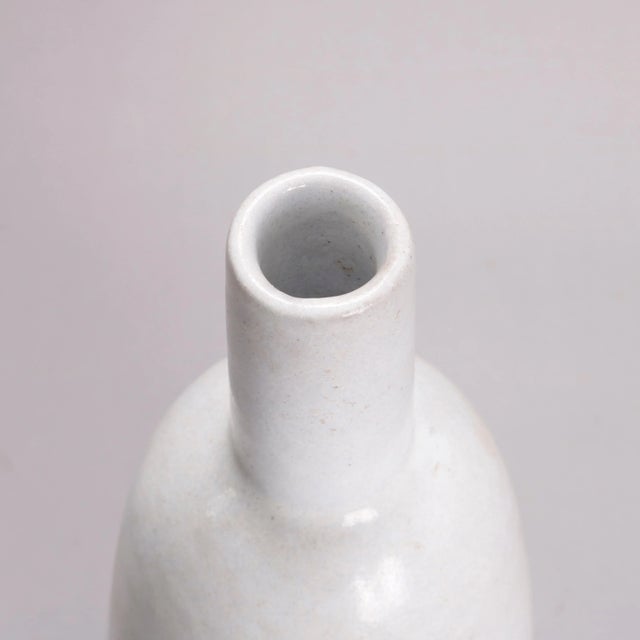 Mid-Century Modern Studio Art Pottery Bottle Vase, Artist Signed, 20th Century For Sale - Image 4 of 7