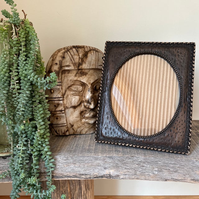 Late 20th Century African Safari Style Oval Tabletop Picture Frame For Sale - Image 6 of 12