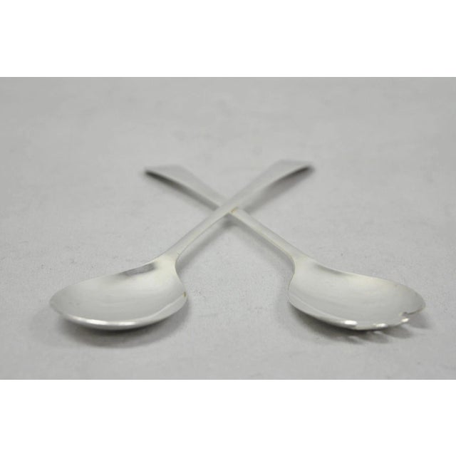 Sheffield Vintage Sheffield England Modern Silver Plated Salad Serving Set Fork & Spoon For Sale - Image 4 of 10