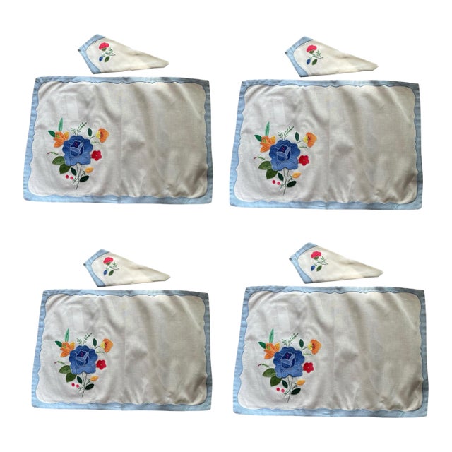 Vintage Set of 4 Placemats & Matching Napkins Early to Mid 20th Century Blue Farmhouse Embroidered Tatting Shabby Chic Traditional English Cottage For Sale