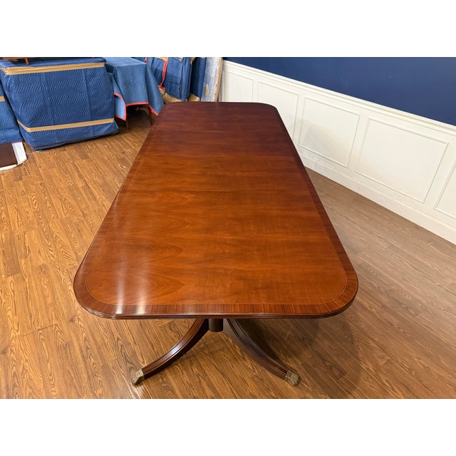 Traditional Georgian Style Banded Mahogany Dining Table by Leighton Hall - Showroom Sample For Sale - Image 10 of 14