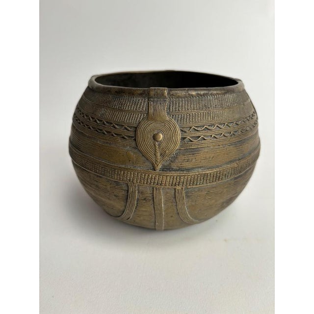 African Metal Vase with Fine Hand-Made Decorations, Set of 2 For Sale - Image 3 of 8