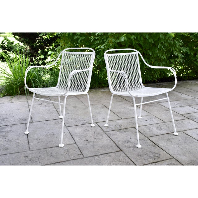 Woodard Furniture Co. Vintage Russell Woodard Sculptura Mid Century Wrought Iron Patio Chairs For Sale - Image 4 of 13