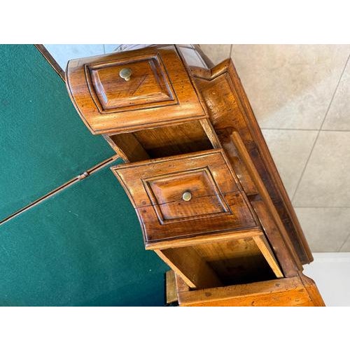 Antique Display Cabinet in Walnut, 1780s For Sale - Image 15 of 18