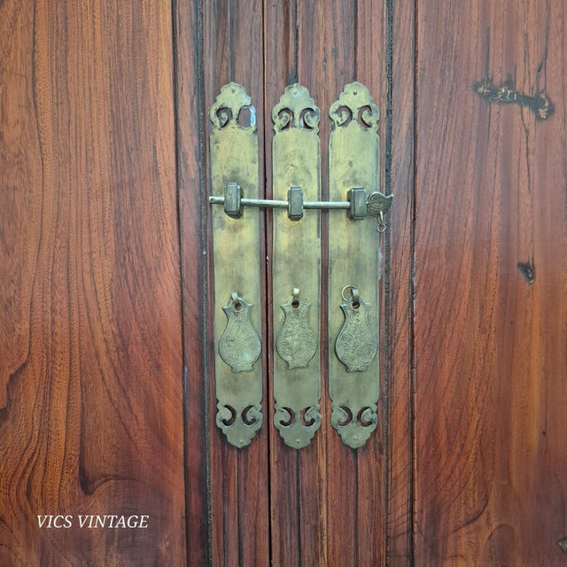 2000 - 2009 Early 19th Century Chinese Elm Armoire For Sale - Image 5 of 6