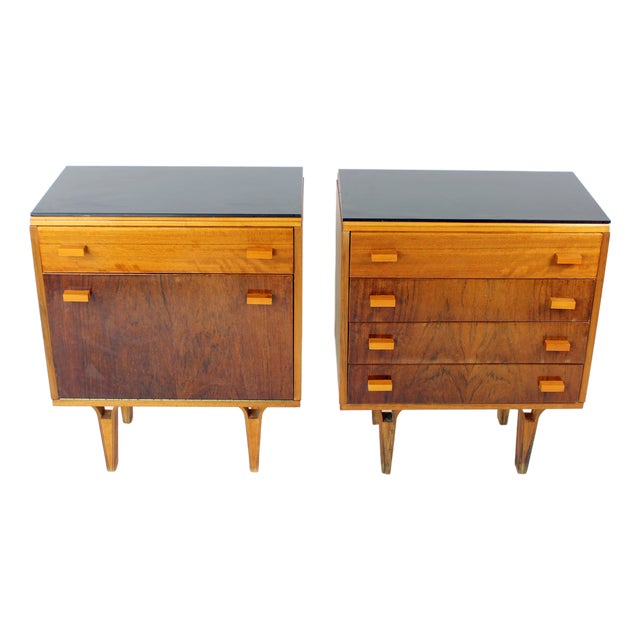 Mid-Century Bedside Tables in Walnut and Black Glass, Former Czechoslovakia, 1960s, Set of 2 For Sale