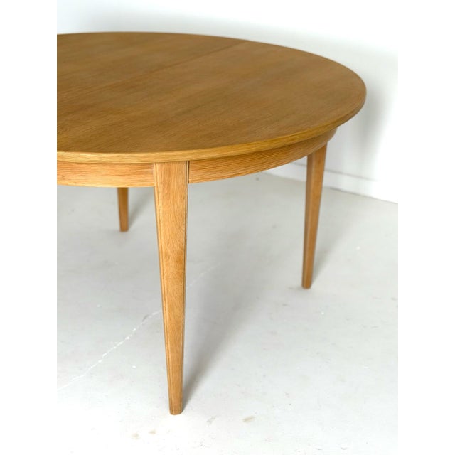 1960s Extendable Round Oak No 55 Table from Omann Jun, 1960s For Sale - Image 5 of 15