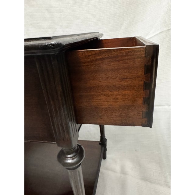 Imperial Furniture, Grand Rapids Vintage Imperial Furniture Co. Side Table - Newly Refinished For Sale - Image 4 of 12
