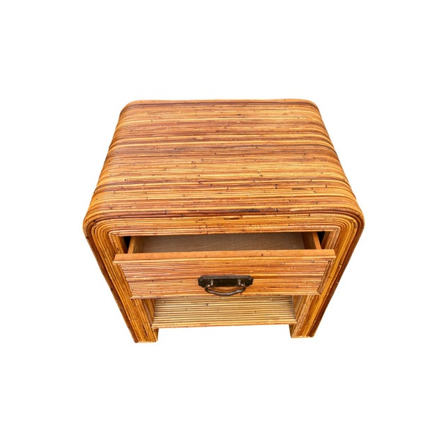 Nice Crespi style nightstand or end table. Great addition to your rattan collection. Nice accent piece for any room.