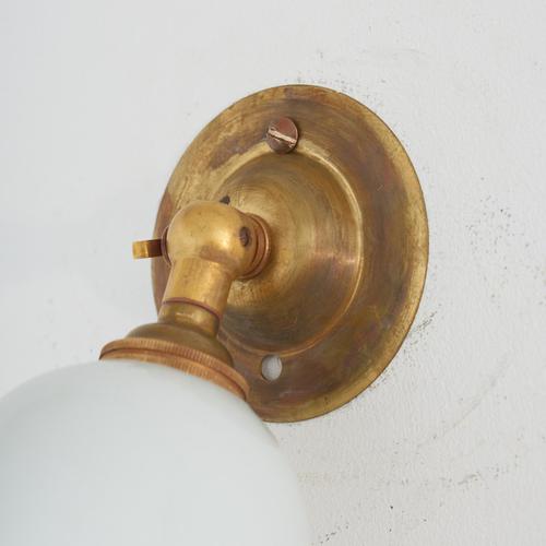 Antique French Brass Coolie Frill Wall Task Light, 1890s For Sale - Image 3 of 5