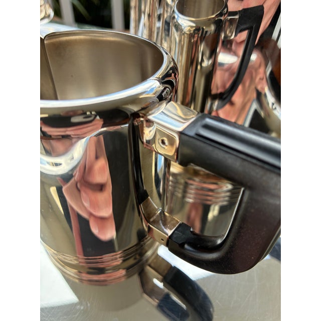 Christofle Gallia Model 0501 Art Deco Silver-Plated Coffee & Tea Service With Tray — 5 Pieces, France c.1930 For Sale - Image 10 of 12