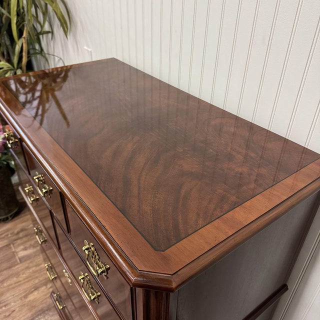 Chippendale Vintage Drexel Heritage Chippendale Flame Mahogany Tall Chest / Dresser For Sale - Image 3 of 12