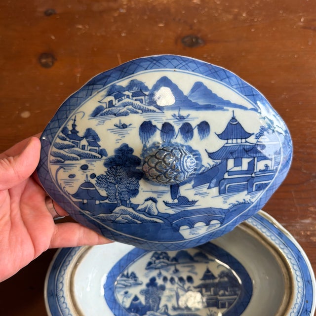 Blue Antique Chinese Export Canton Porcelain Covered Vegetable Tureen, Circa 1830's For Sale - Image 8 of 12